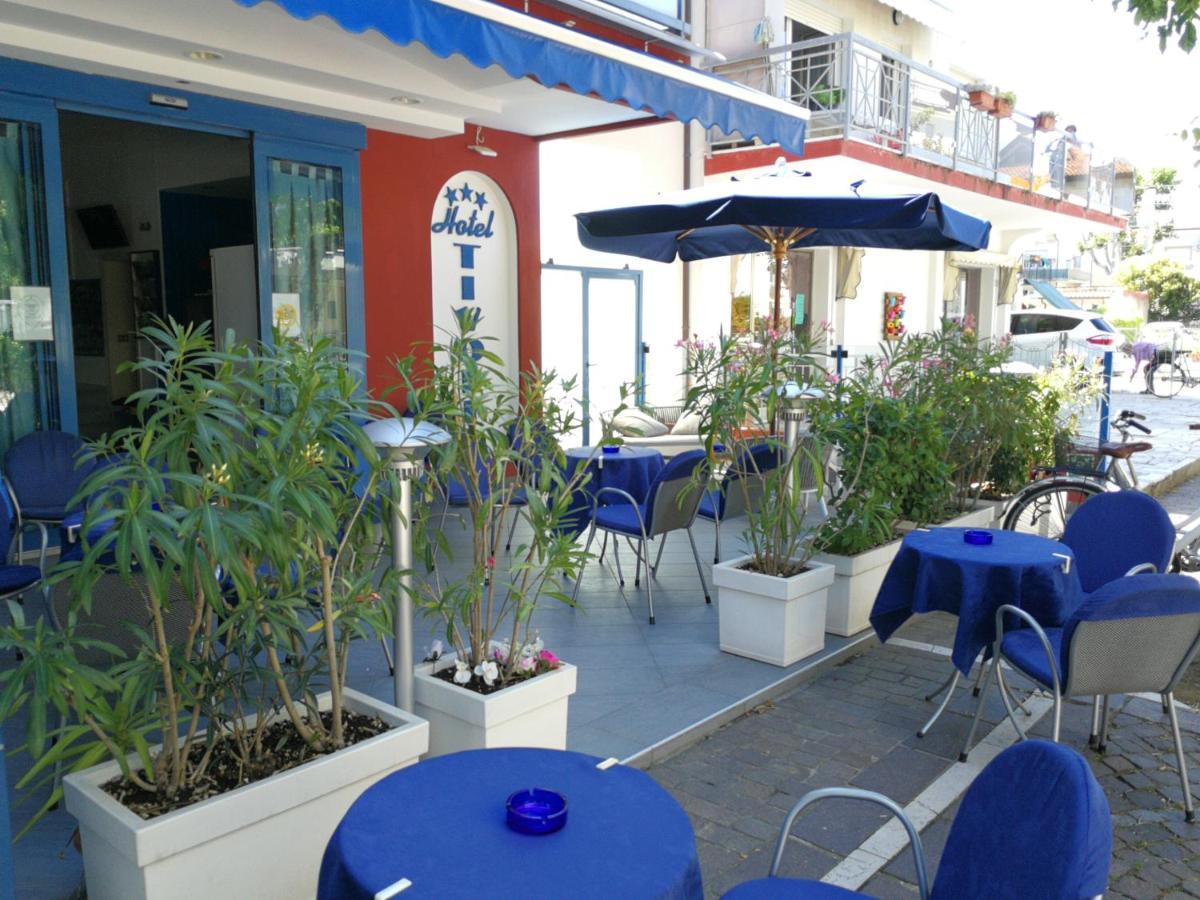 Hotel Tivoli Misano Adriatico Eksteriør billede
